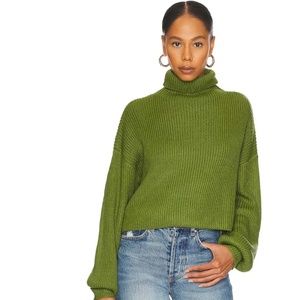 Madison Turtleneck Sweater in Green